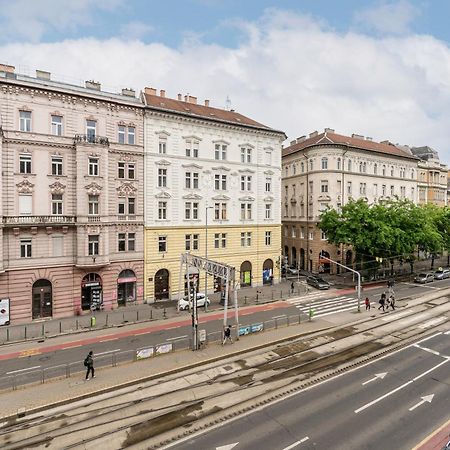 Apartamento Astra Lux Bp Budapest Exterior foto