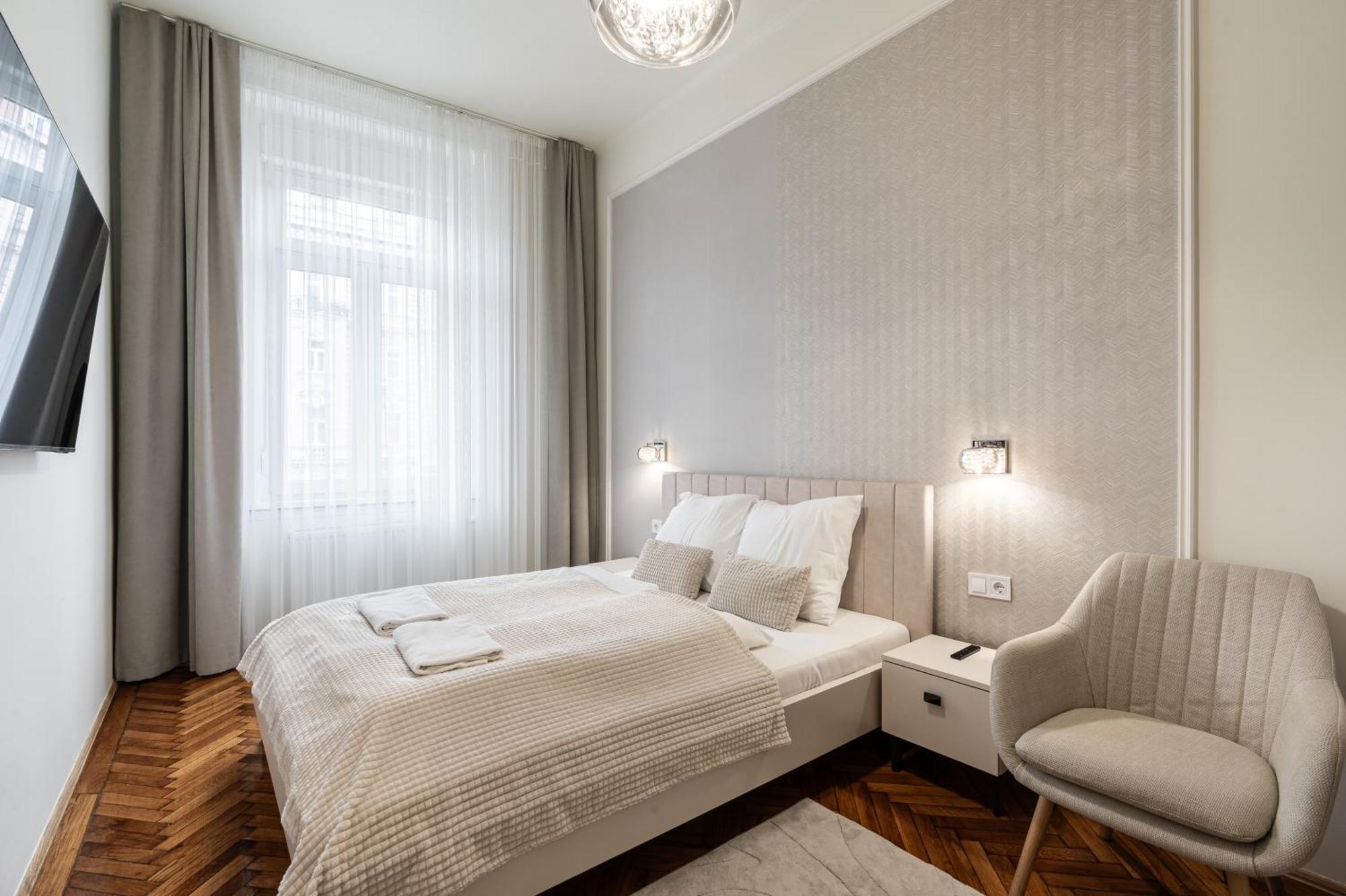 Apartamento Astra Lux Bp Budapest Exterior foto